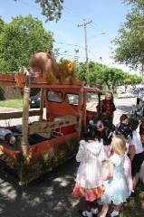 v2006_ArtCar_2_Drag 074